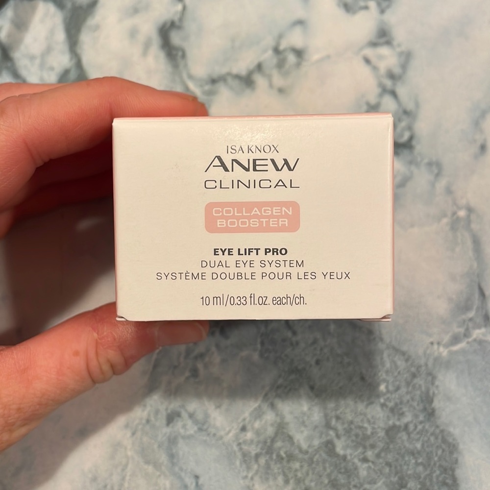 Brand new!! Avon Anew collagen booster